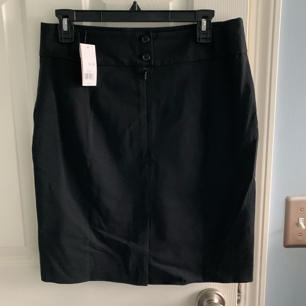 Zip up pencil skirt